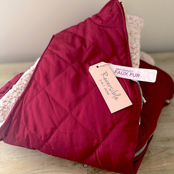 COPY - Jules and James Reversible Vest - Picture 2 of 5